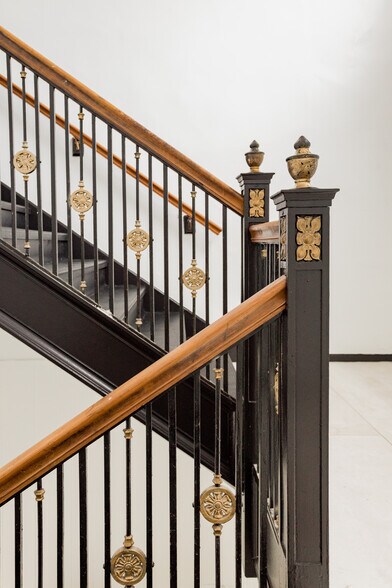 More Photos Of 3901 Christopher St, Hamtramck Manufacturing For Lease