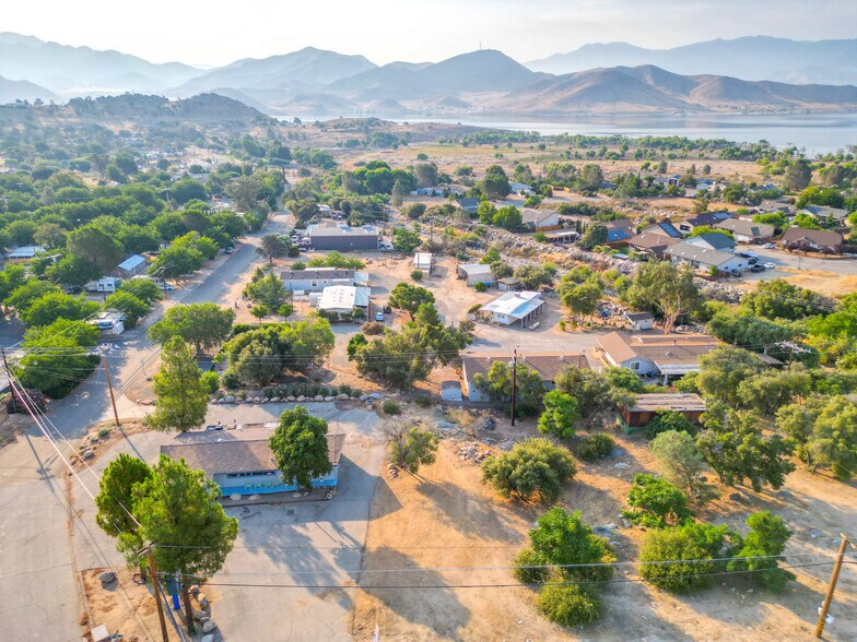 More Photos Of 6540 Wofford Blvd, Wofford Heights Bar For Sale