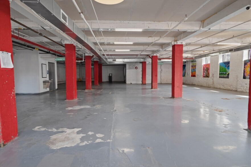 More Photos Of 111 Bruckner Blvd, Bronx Office For Lease