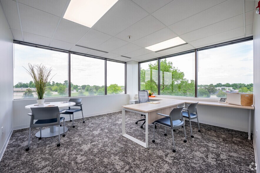 More Photos Of 550 Congressional Blvd, Carmel Coworking Space