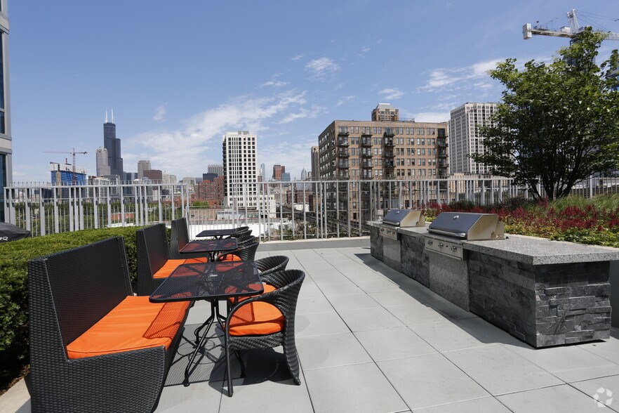 More Photos Of 1401 S State St, Chicago Apartments For Lease