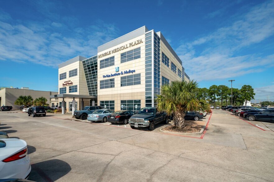 More Photos Of 1485 FM 1960 Byp E, Humble Medical For Lease