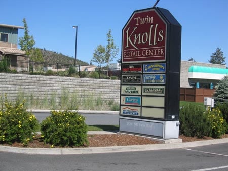 More Photos Of 2570-2680 NE Twin Knolls Dr, Bend Restaurant For Lease