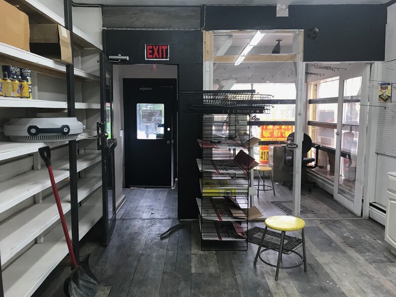More Photos Of 2422 E Monument St, Baltimore Storefront Retail Residential For Sale