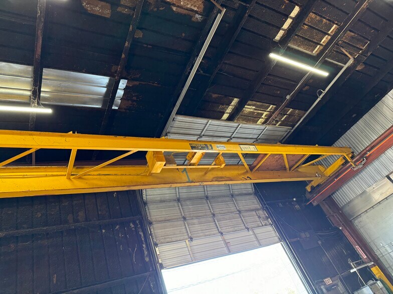 More Photos Of 658 Omaha Dr, Corpus Christi Industrial For Sale