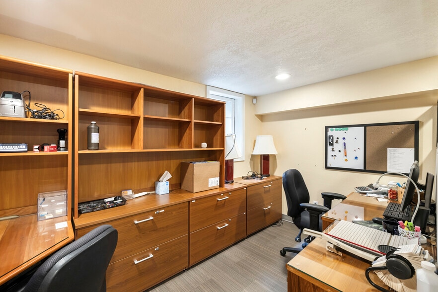 More Photos Of 7303 SW Beaverton Hillsdale Hwy, Portland Medical For Sale