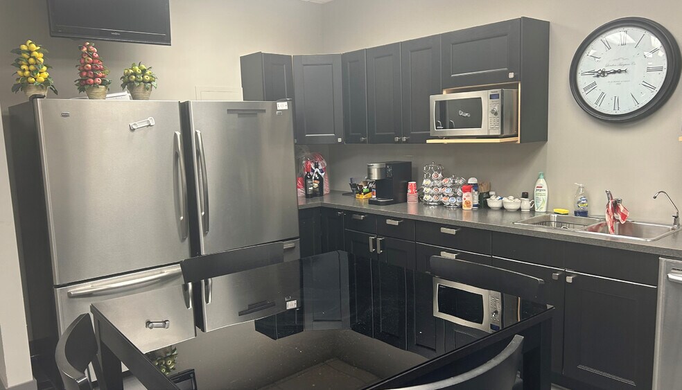 More Photos Of 7404 101 Ave NW, Edmonton Office For Sale