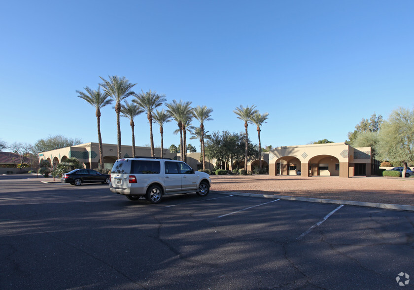 Primary Photo Of 9020-9030 S McClintock Dr, Tempe Unknown For Lease