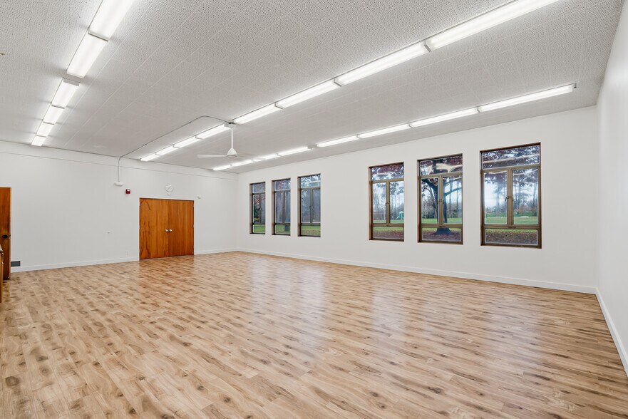 More Photos Of 1201 N B St, Ellensburg Specialty For Lease