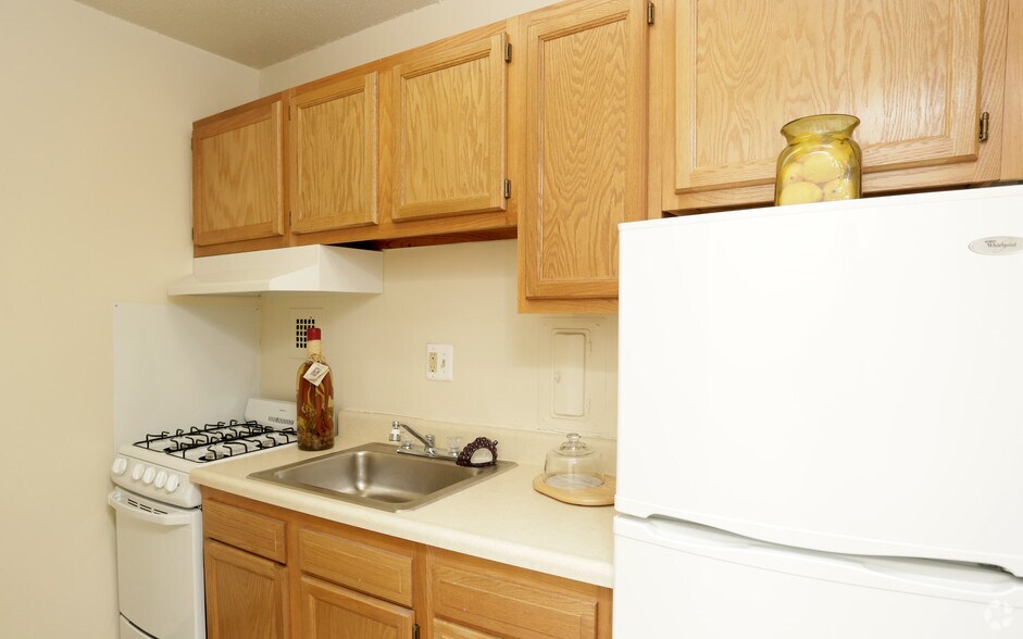 More Photos Of 101-103 G St SW, Washington Apartments For Sale