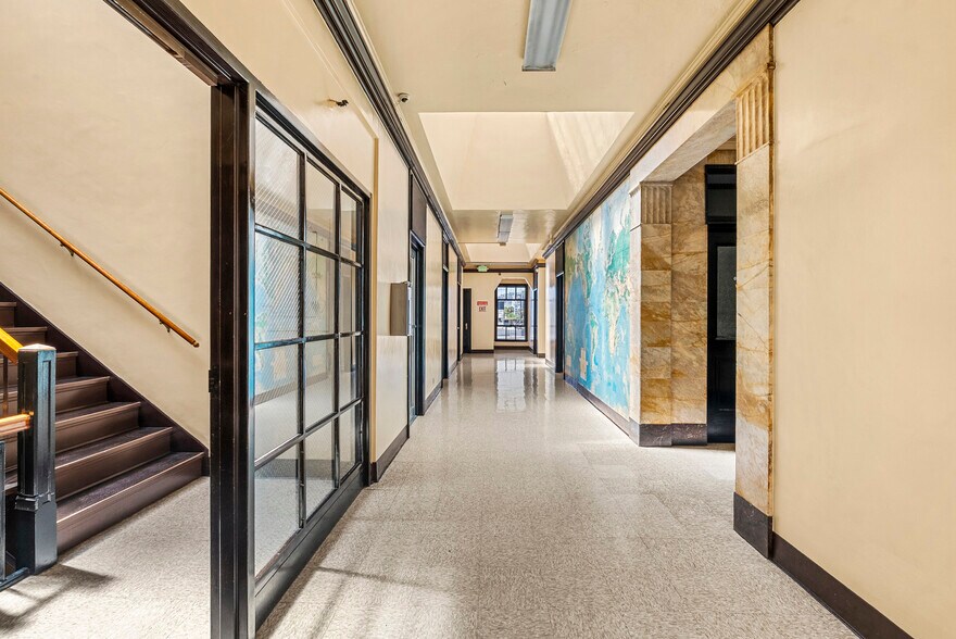 More Photos Of 6400-6404 Hollywood Blvd, Los Angeles Office For Sale