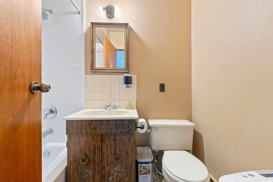 More Photos Of 283 Belmont Ave, Haledon Storefront Retail Residential For Sale