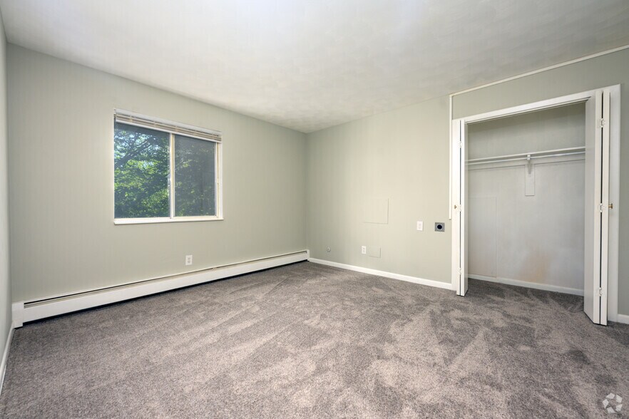 More Photos Of 4037 S Rose St, Kalamazoo Apartments For Sale