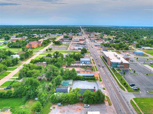 More Photos Of 708 W Britton Rd, Oklahoma City Freestanding For Sale
