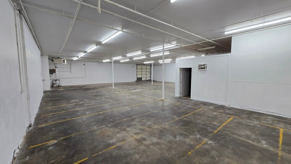 More Photos Of 3870-3880 Elm St, Denver Warehouse For Lease