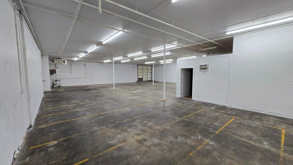 More Photos Of 3870-3880 Elm St, Denver Warehouse For Lease