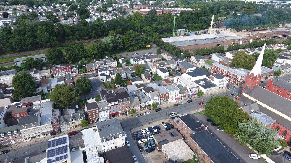 More Photos Of 404-410 S Main St, Phillipsburg Auto Repair For Sale