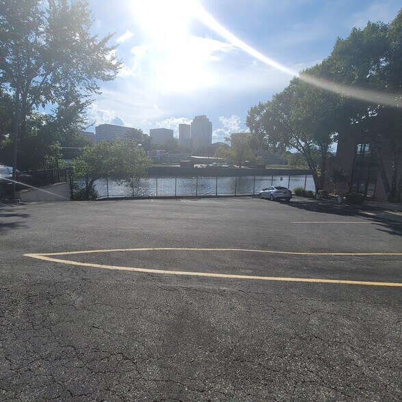 More Photos Of 1601 N Jessup St, Wilmington Manufacturing For Lease