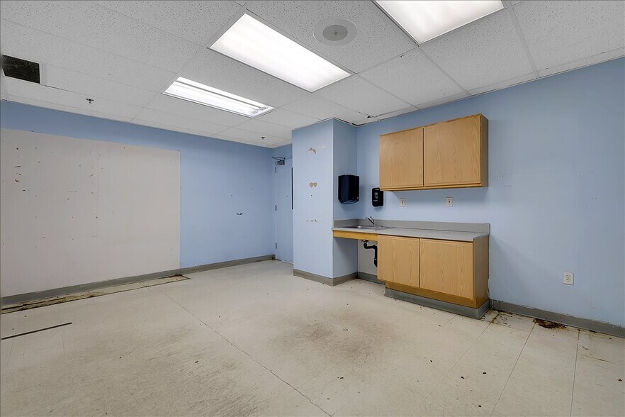 More Photos Of 3041 Forni Rd, Placerville Freestanding For Lease