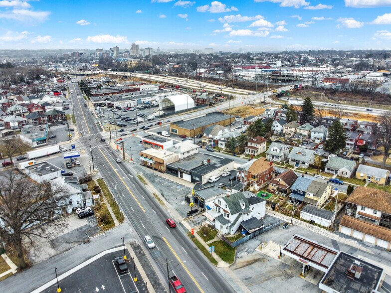 More Photos Of 1915 Lenox St, Harrisburg General Retail For Sale