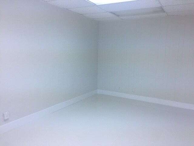More Photos Of 3209-3217 N Ocean Blvd, Fort Lauderdale Storefront Retail Office For Lease