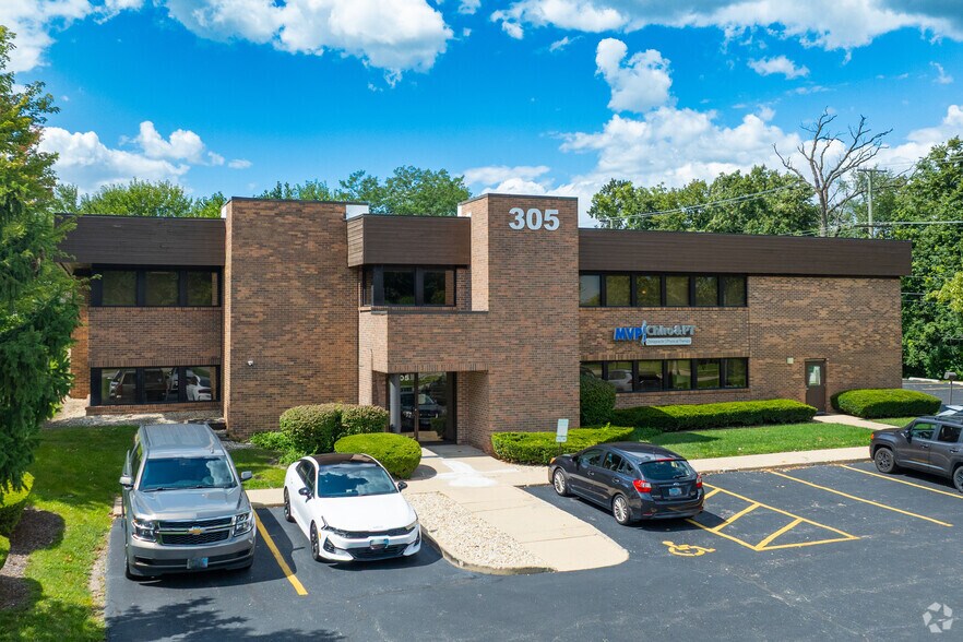 Primary Photo Of 305 Vine St, New Lenox Medical For Lease