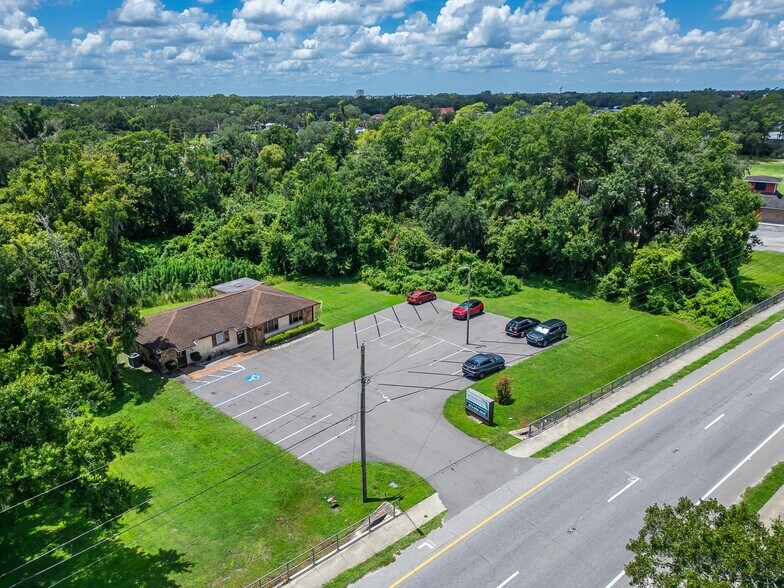 More Photos Of 1205 W Baker St, Plant City Medical For Sale