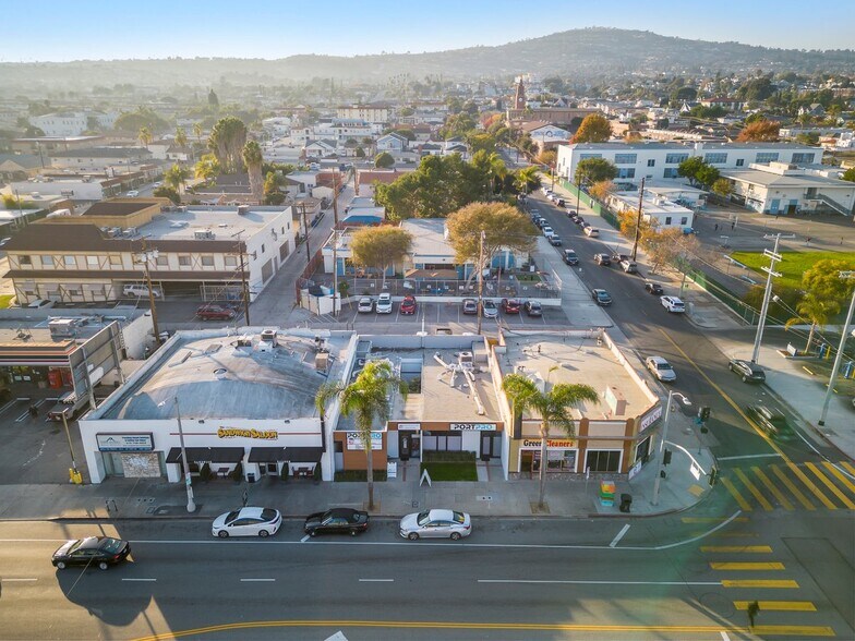 More Photos Of 809 S Gaffey St, San Pedro Office For Lease