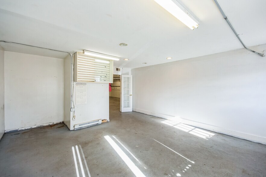 More Photos Of 6 Spring St, Jamesburg Warehouse For Sale