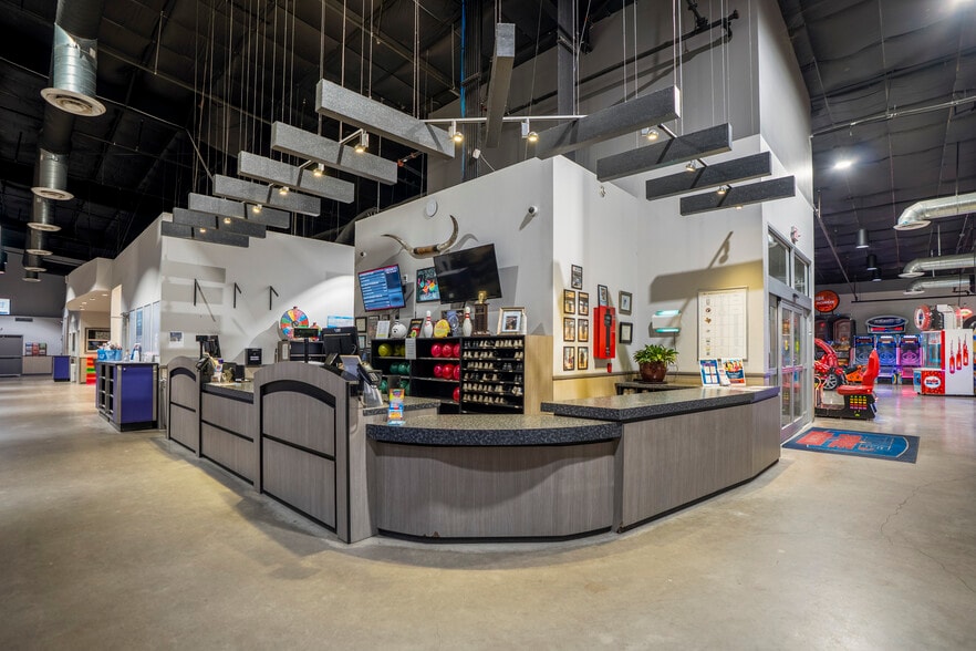 More Photos Of 13027 TX-105 E, Cut And Shoot Sports And Entertainment For Sale