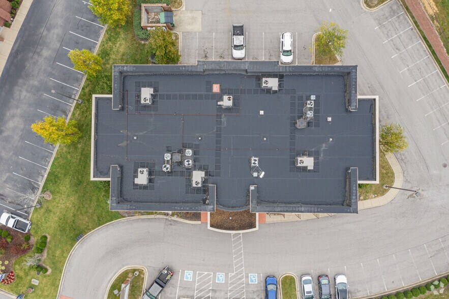 More Photos Of 5003 Crossing Cir, Mount Juliet Medical For Lease