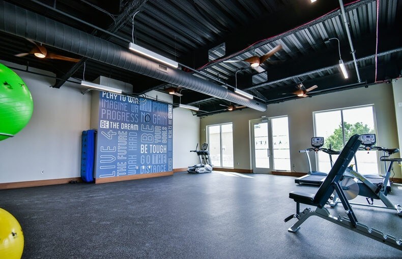 More Photos Of 500 E Morehead St, Charlotte Office For Lease