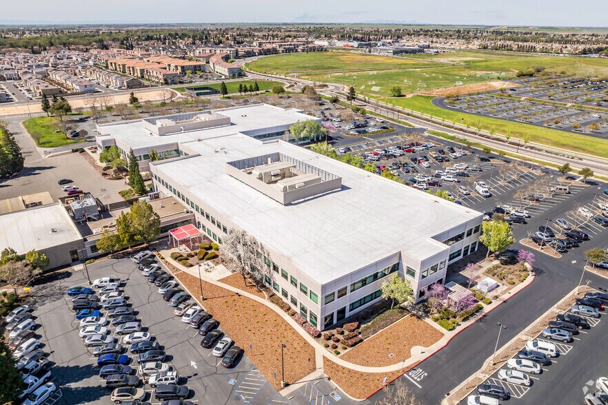 More Photos Of 620 Roseville Pky, Roseville Office For Lease