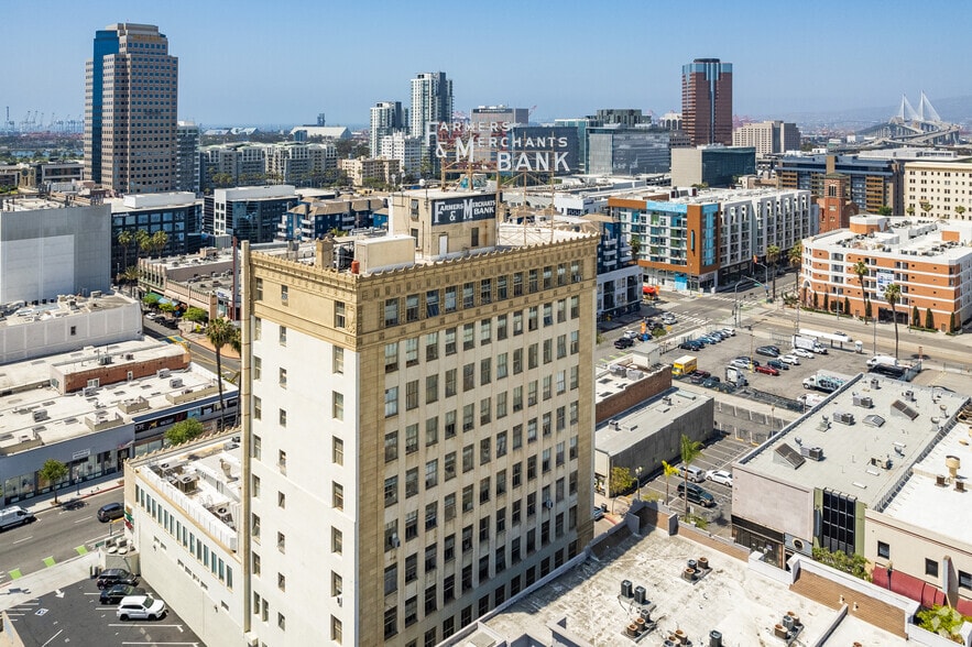 More Photos Of 320 Pine Ave, Long Beach Loft Creative Space For Lease