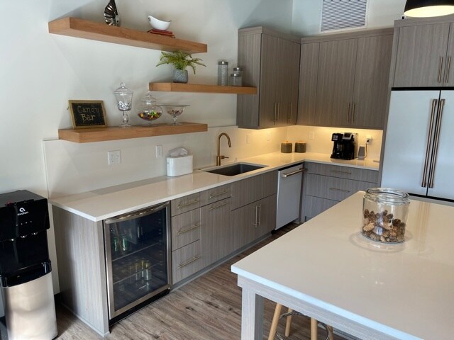 More Photos Of 6113 Rome Cir NW, Rochester Office For Sale