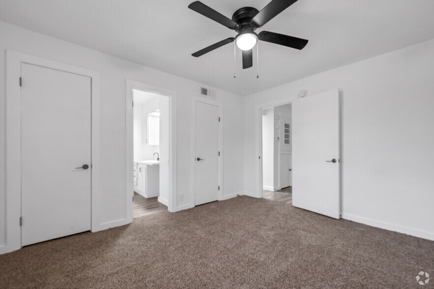 More Photos Of 3706 W 8th St, Dallas Apartments For Sale