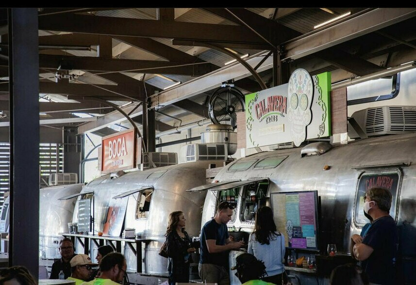 More Photos Of 501 S Palafox St, Pensacola Freestanding For Lease