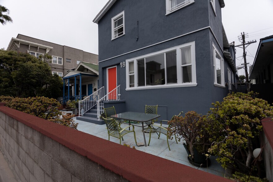 More Photos Of 20 Breeze Ave, Venice Apartments For Sale