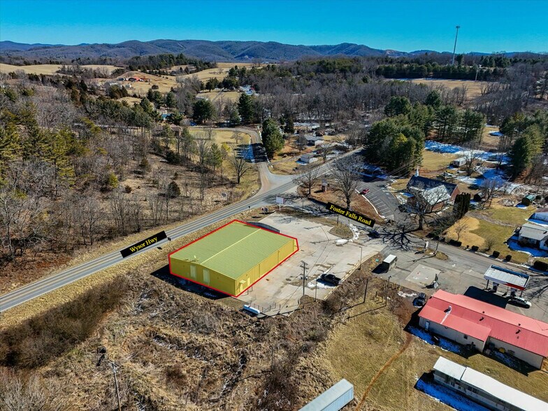 More Photos Of 3560 Foster Falls Rd, Barren Springs General Retail For Sale