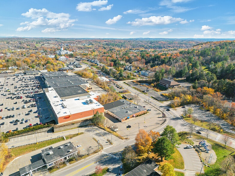 More Photos Of 219 Capitol St, Augusta Office For Lease