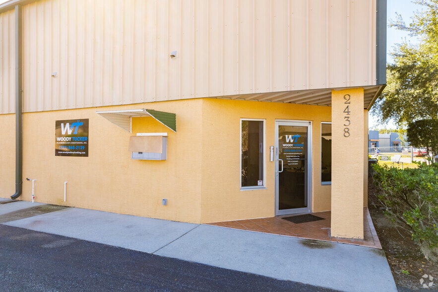 More Photos Of 2438 Merchant Ave, Odessa Warehouse For Lease