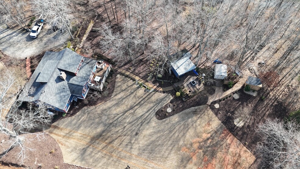 More Photos Of 7990 Bethel Rd, Gainesville Multifamily For Sale