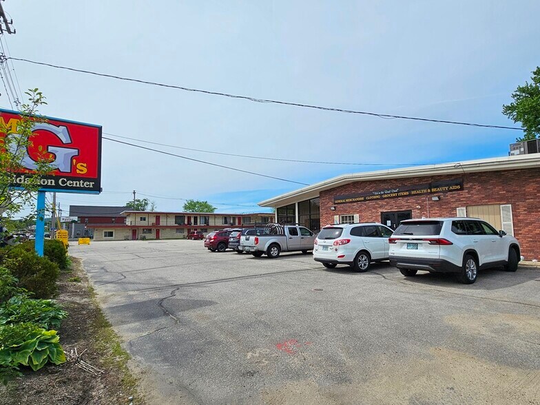 More Photos Of 371 West St, Keene General Retail For Sale