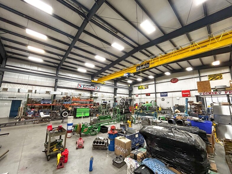 More Photos Of 3016 Highway 41 S, Springfield Warehouse For Sale