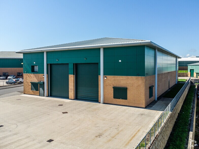 More Photos Of Admiral Point, Seaham Service For Lease