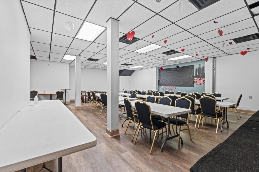 More Photos Of 1975 Haggard Ct, Lexington Religious Facility For Sale