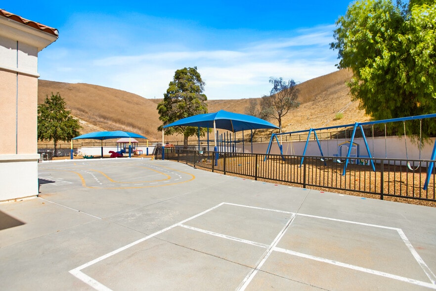 More Photos Of 2090 Chino Hills Pkwy, Chino Hills Schools For Lease