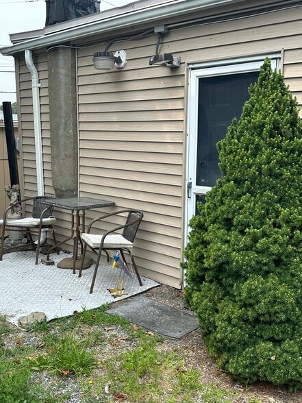 More Photos Of 705 Main St, Hyannis General Retail For Sale