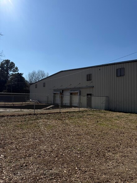 More Photos Of 312 E 9th St, Scotland Neck Industrial For Lease