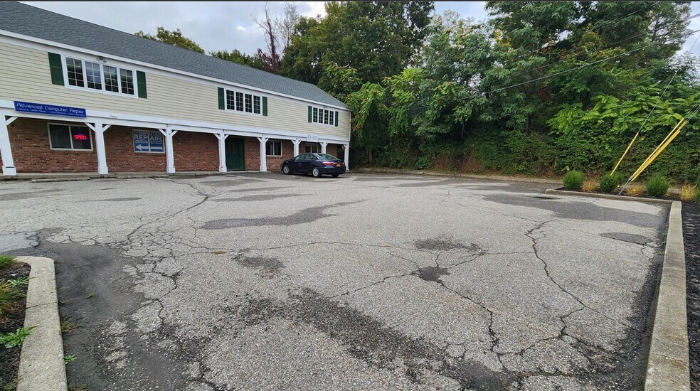 More Photos Of 253 Route 202, Somers Township Freestanding For Lease